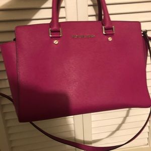 Pink selma SOLD ON MERC